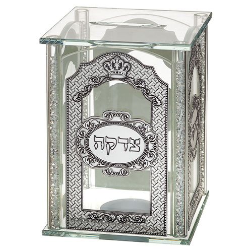 קופת צדקה מפוארת קריסטל עם פלקטות "כתר" 12 * 16 ס"מ קופת צדקה מפוארת קריסטל עם פלקטות "כתר" 12 * 16 ס"מ